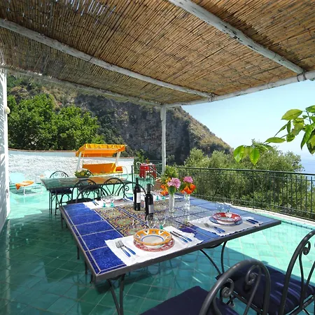 Cala Del Maro Villa Praiano