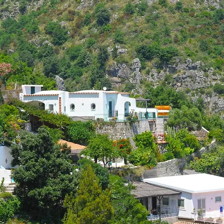 Cala Del Maro Villa Praiano