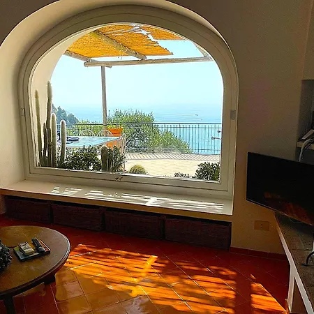 Cala Del Maro Villa *